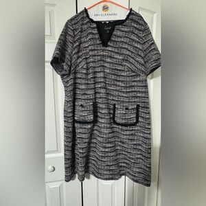 Connected Apparel Black and White Textured Dress